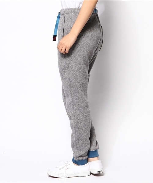 BEAMS BOY(ビームスボーイ)の「GRAMICCI / フリース ナロー リブパンツ(その他パンツ・レディース・グレー/ベージュ・ONE SIZE)」の3枚目の写真