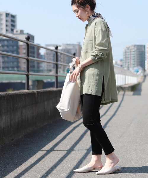 reca(レカ)の「バンドカラーシアーシャツ(シャツ/ブラウス・レディース・ベージュ/ホワイト/オリーブ・M)」の7枚目の写真