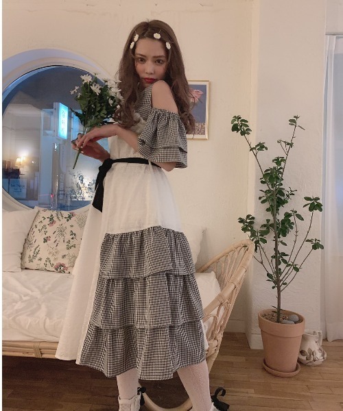 Swankiss(スワンキス)の「HS gingham cotton O/P(ワンピース・レディース・ホワイト/ブラック/ブラック×ブラック/ホワイト×ピンク・FREE)」の14枚目の写真