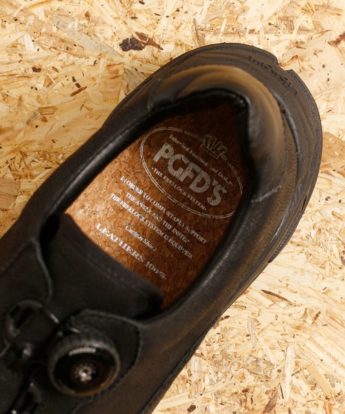 PG（ピージー）の「PG ピージー / TROUGH FREE LOCK VIBRAM SOLE