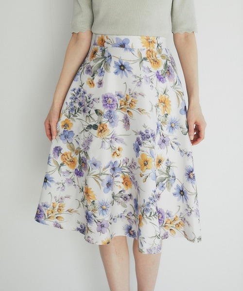フラワープリントフレアスカート スカート Tocco Closet トッコ クローゼット のファッション通販 Zozotown