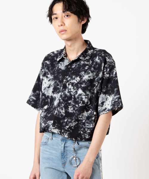 WEGO(ウィゴー)の「WEGO/ダークフラワー半袖シャツ(シャツ/ブラウス・メンズ・その他3/その他2/その他1/その他5/その他4・LARGE/MEDIUM)」の3枚目の写真