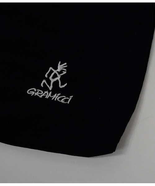 Gramicci(グラミチ)の「GRAMICCI BIG SHOPPER(ショルダーバッグ・メンズ・ブラック/ベージュ系その他/オリーブ・FREE)」の4枚目の写真