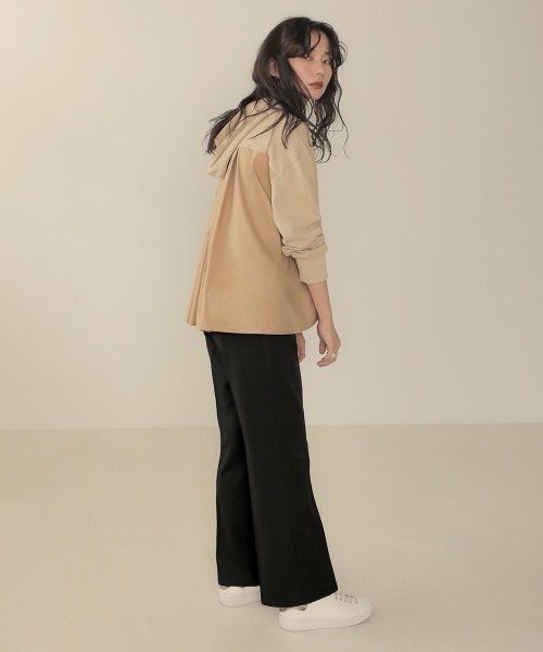 Bab（バブ）の「センタープレスセミフレアパンツ（その他パンツ・レディース・ベージュ/パープル/ブラック・38）」の10枚目の写真