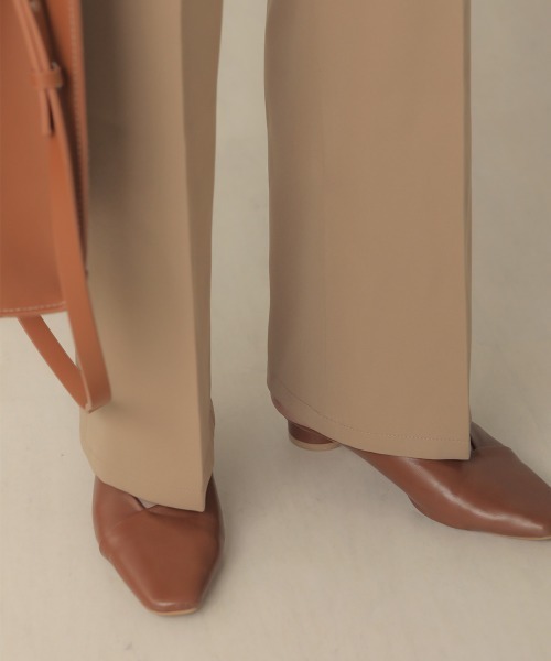 Bab（バブ）の「センタープレスセミフレアパンツ（その他パンツ・レディース・ベージュ/パープル/ブラック・38）」の4枚目の写真