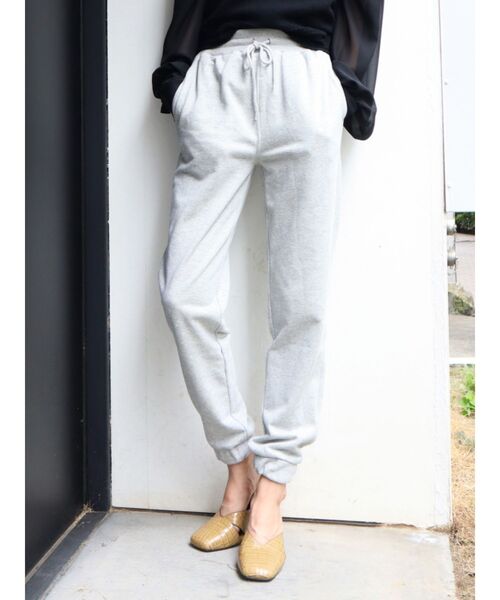 EMODA(エモダ)の「ハイウエストジョガーパンツ(その他パンツ・レディース・ブラック/グレー・FREE)」の2枚目の写真