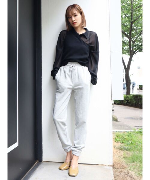 EMODA(エモダ)の「ハイウエストジョガーパンツ(その他パンツ・レディース・ブラック/グレー・FREE)」の4枚目の写真