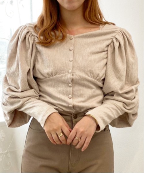 apres jour（アプレジュール）の「袖コンシャススクエアネックトップス【ZOZOTOWN限定アイテム】（Tシャツ/カットソー・レディース・ブラック/ベージュ/アイボリー・X-LARGE/フリー）」の4枚目の写真