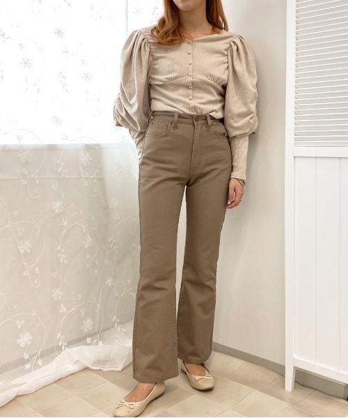 apres jour（アプレジュール）の「袖コンシャススクエアネックトップス【ZOZOTOWN限定アイテム】（Tシャツ/カットソー・レディース・ブラック/ベージュ/アイボリー・X-LARGE/フリー）」の7枚目の写真
