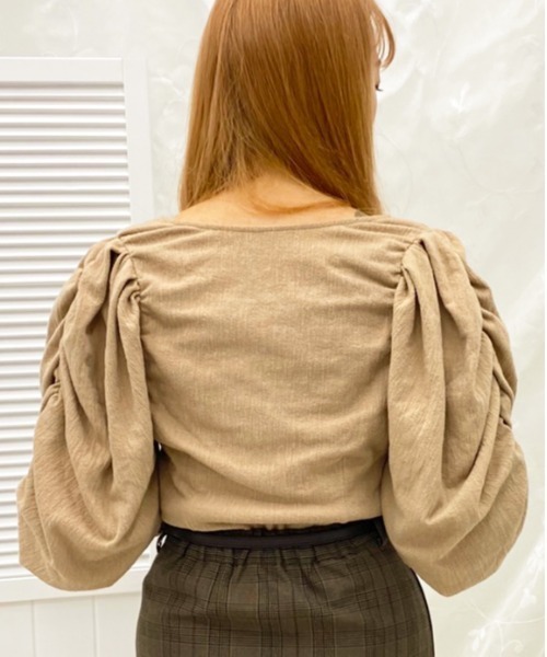 apres jour（アプレジュール）の「袖コンシャススクエアネックトップス【ZOZOTOWN限定アイテム】（Tシャツ/カットソー・レディース・ブラック/ベージュ/アイボリー・X-LARGE/フリー）」の21枚目の写真
