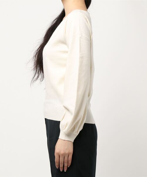 dazzlin（ダズリン）の「ハートネックボリュームスリーブトップス（ニット/セーター・レディース・ブラック/パープル/ブラウン/オフホワイト/モカ・FREE）」の7枚目の写真