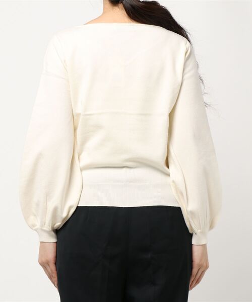 dazzlin（ダズリン）の「ハートネックボリュームスリーブトップス（ニット/セーター・レディース・ブラック/パープル/ブラウン/オフホワイト/モカ・FREE）」の6枚目の写真