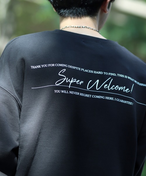 JOURNAL STANDARD(ジャーナルスタンダード)の「【WEB限定】【Mishima Mart / ミシママート】 SUPER WELCOME スウェット(スウェット・メンズ・ホワイト/ブラック/グレー/バーガンディー・SMALL/MEDIUM/LARGE/X-LARGE)」の1枚目の写真