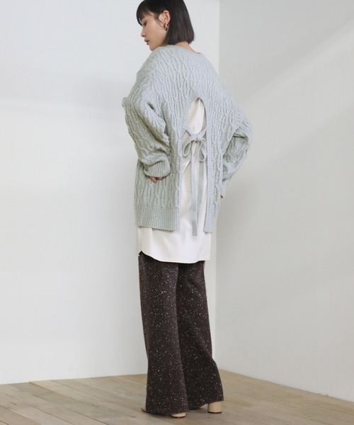 select MOCA(セレクトモカ)の「ケーブル編みループバックリボンニット(ニット/セーター・レディース・ホワイト/ベージュ/ブルー・FREE)」の9枚目の写真