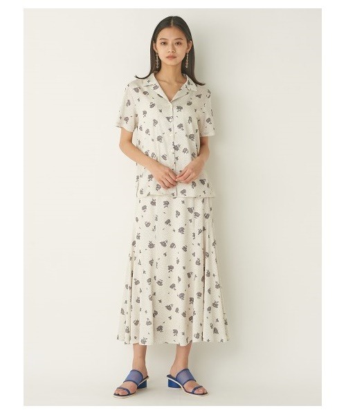 Lily Brown - オリエンタル開襟シャツ 楽天市場】【SALE／45%OFF】オリエンタル刺繍ブラウス LILY