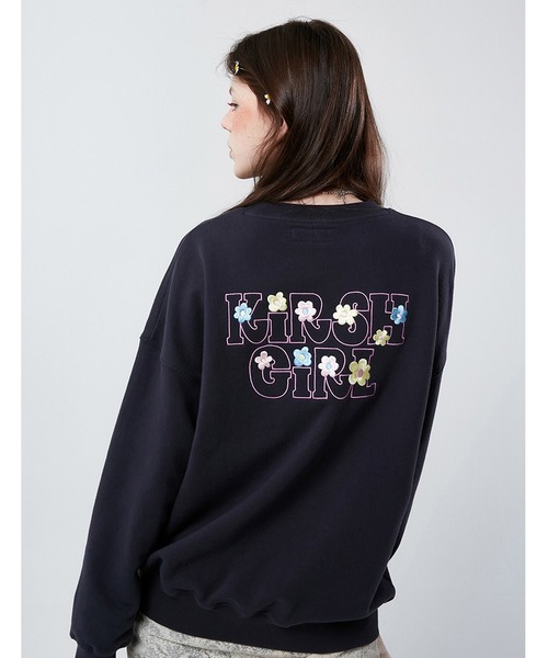 KIRSH　黒　スウェット　K-POPアイドル着用　送料無料　新品　即日発送 KIRSH X PYITU チェリーグラフィックスウェット【ブラック】