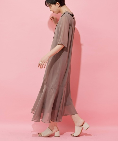 Aunt Marie's（アントマリーズ）の「シアーフレアラインワンピース / AUNT MARIE'S（ワンピース・レディース・ブラック/ブルー/モカ・FREE）」の3枚目の写真