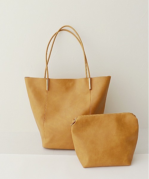 Ambre Neige(アンブルネージュ)の「【ポーチ付き】エコレザーセットトートバック/WEB/EC限定商品(トートバッグ・レディース・ライトブラウン/アイボリー/ダークブラウン/マスタード/ベージュ/ブラック・FREE)」の6枚目の写真