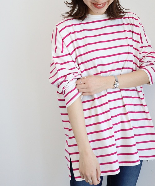 AMERICAN HOLIC(アメリカンホリック)の「サイドスリットオーバーカットチュニック(Tシャツ/カットソー・レディース・ネイビー/ピンク/ブルー/グリーン/オフホワイト・MEDIUM/LARGE)」の11枚目の写真