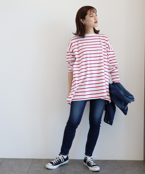 AMERICAN HOLIC(アメリカンホリック)の「サイドスリットオーバーカットチュニック(Tシャツ/カットソー・レディース・ネイビー/ピンク/ブルー/グリーン/オフホワイト・MEDIUM/LARGE)」の13枚目の写真