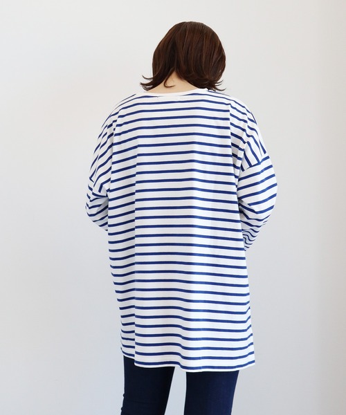 AMERICAN HOLIC(アメリカンホリック)の「サイドスリットオーバーカットチュニック(Tシャツ/カットソー・レディース・ネイビー/ピンク/ブルー/グリーン/オフホワイト・MEDIUM/LARGE)」の8枚目の写真