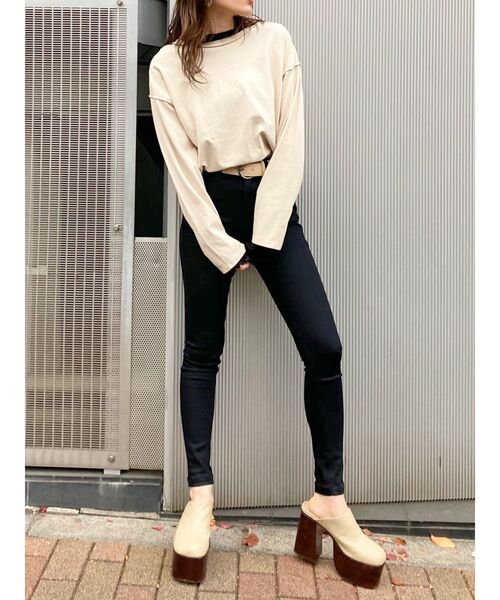 EMODA（エモダ）の「ヴィンテージスムースベルト（ベルト・レディース・ブラック/ベージュ・FREE）」の5枚目の写真