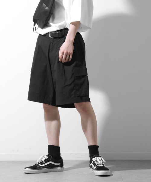 ZIP FIVE（ジップファイブ）の「ウェザークロス素材フラップポケットカーゴショートパンツ（カーゴパンツ・メンズ・オフホワイト/カーキ/ブラック・LARGE/MEDIUM）」の10枚目の写真