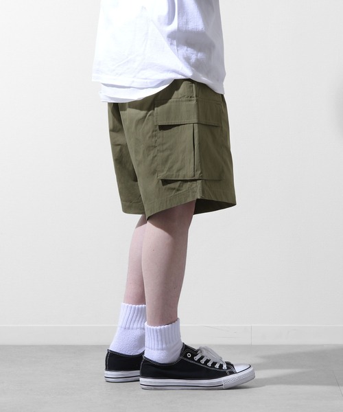 ZIP FIVE（ジップファイブ）の「ウェザークロス素材フラップポケットカーゴショートパンツ（カーゴパンツ・メンズ・オフホワイト/カーキ/ブラック・LARGE/MEDIUM）」の17枚目の写真