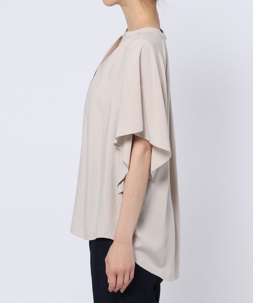 GLOBAL WORK（グローバルワーク）の「サラサラリラックスブラウス半袖/933970（シャツ/ブラウス・レディース・カーキ/サックスブルー/アイボリー/ダークブルー/ホワイト系その他2/オレンジ系その他3/ライトイエロー/グリーン/ラベンダー・SMALL/MEDIUM/LARGE）」の15枚目の写真