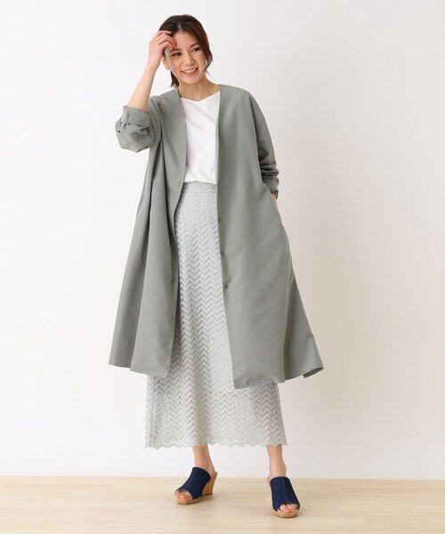 SHOO・LA・RUE（シューラルー）の「◆Aラインワンピース（ワンピース・レディース・ベージュ/グリーン・02/03/04）」の2枚目の写真