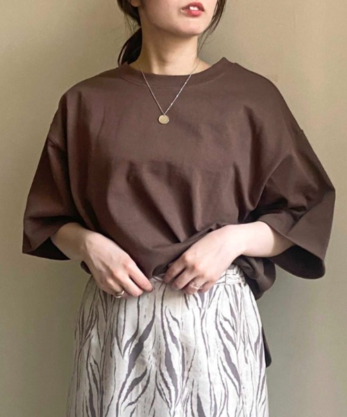 prose verse（プロズヴェール）の「《ZOZO限定》USコットンラウンドヘムオーバーサイズTee（Tシャツ/カットソー・レディース・チャコールグレー/パープル/ブラウン/オフホワイト/グレイッシュベージュ・ﾌﾘ-）」の3枚目の写真