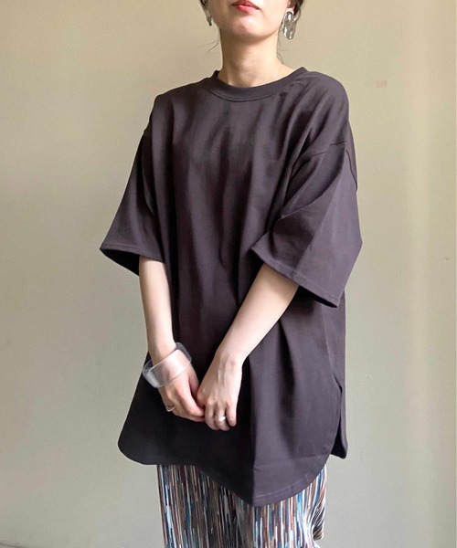 prose verse（プロズヴェール）の「《ZOZO限定》USコットンラウンドヘムオーバーサイズTee（Tシャツ/カットソー・レディース・チャコールグレー/パープル/ブラウン/オフホワイト/グレイッシュベージュ・ﾌﾘ-）」の16枚目の写真