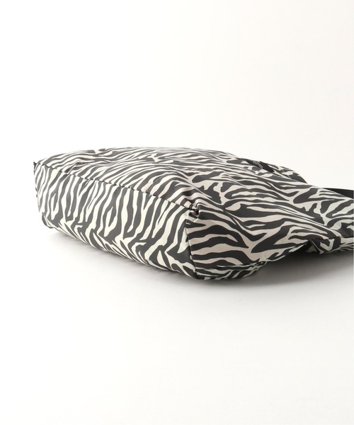 BAGSINPROGRESS（バッグズインプログレス）の「【BAGS IN PROGRESS】 PACKABLE LARGE TOTE：トートバッグ（トートバッグ・レディース・ホワイト・FREE）」の9枚目の写真