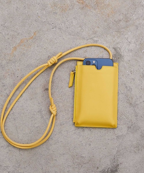 MADEMOISELLE ROPE'（マドモアゼル ロペ）の「<21AW新色追加>【スマートフォン対応】スマートウォレットミニショルダーバッグ（ショルダーバッグ・レディース・ブラック/イエロー/シルバー/グリーン/ピンク系その他2・FREE）」の6枚目の写真