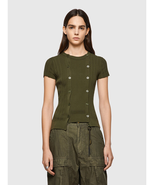 DIESEL（ディーゼル）の「レディース 半袖 ニット ボタンディテール クルーネック（ニット/セーター・レディース・ブラック/カーキ/レッド・SMALL/MEDIUM/LARGE）」の14枚目の写真