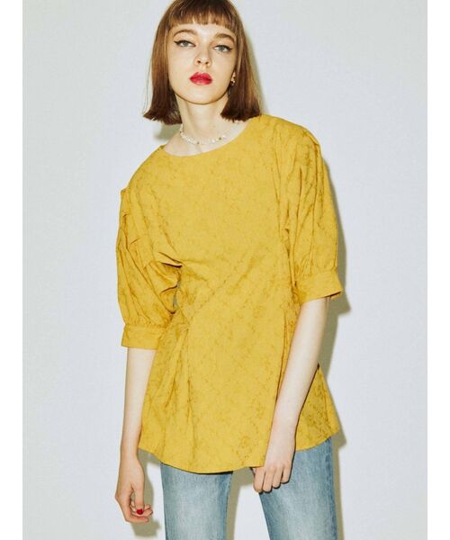 jouetie（ジュエティ）の「タックジャガードブラウス（シャツ/ブラウス・レディース・オフホワイト/ブラック/ピンク/イエロー・MEDIUM）」の5枚目の写真