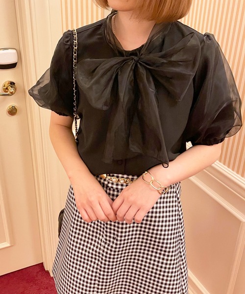 apres jour（アプレジュール）の「オーガンジーボウタイブラウス【ZOZOTOWN限定アイテム】【6AP】（シャツ/ブラウス・レディース・アイボリー/ブラック/オフホワイト・X-LARGE/フリー）」の5枚目の写真