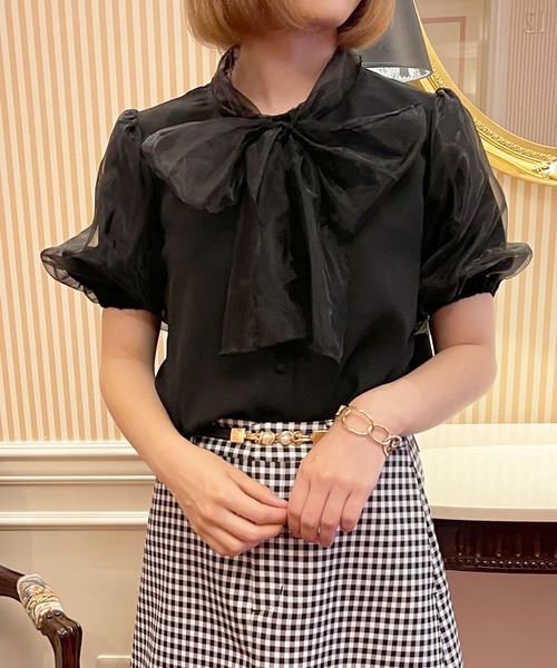 apres jour（アプレジュール）の「オーガンジーボウタイブラウス【ZOZOTOWN限定アイテム】【6AP】（シャツ/ブラウス・レディース・アイボリー/ブラック/オフホワイト・X-LARGE/フリー）」の7枚目の写真