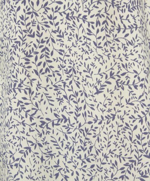 closet story（クローゼットストーリー）の「＜closet story（クローゼットストーリー）＞ スタンドカラー リーフプリント ギャザーブラウス（シャツ/ブラウス・レディース・クリーム/ホワイト/ライム・FREE）」の16枚目の写真