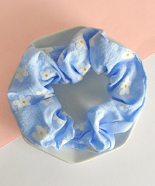 セール Float パステルカラー 花柄 シュシュ シュシュ Vibgyor Women ヴィブジョー ウィメン のファッション通販 Zozotown