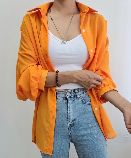 me+em select(ミームセレクト)の「【数量限定販売】【 5color 】ボリューム袖シアーBIGシャツ(シャツ/ブラウス・レディース・アイボリー/ブラック/オレンジ/ブルー/パープル・FREE)」の2枚目の写真