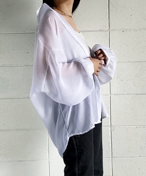 me+em select(ミームセレクト)の「【数量限定販売】【 5color 】ボリューム袖シアーBIGシャツ(シャツ/ブラウス・レディース・アイボリー/ブラック/オレンジ/ブルー/パープル・FREE)」の13枚目の写真