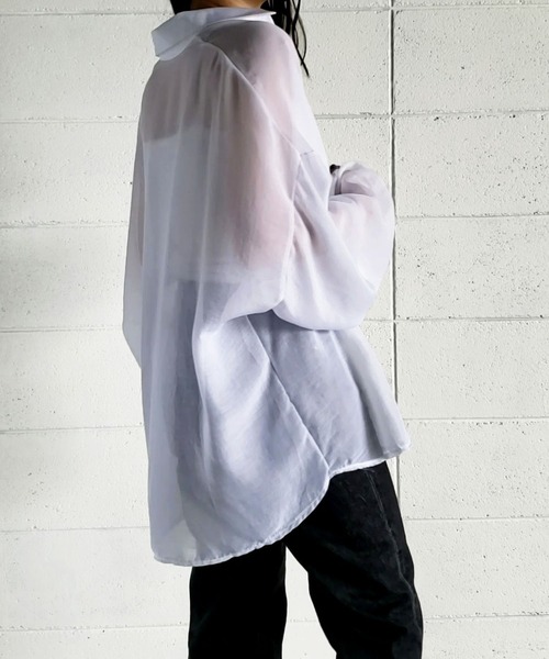 me+em select(ミームセレクト)の「【数量限定販売】【 5color 】ボリューム袖シアーBIGシャツ(シャツ/ブラウス・レディース・アイボリー/ブラック/オレンジ/ブルー/パープル・FREE)」の14枚目の写真