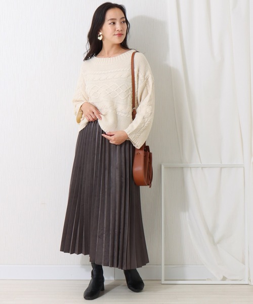 libelle more（リベル モア）の「スエードポンチ　アコーディオンプリーツスカート（スカート・レディース・グリーン/アイボリー/グレイッシュベージュ/チャコール・M/L）」の18枚目の写真