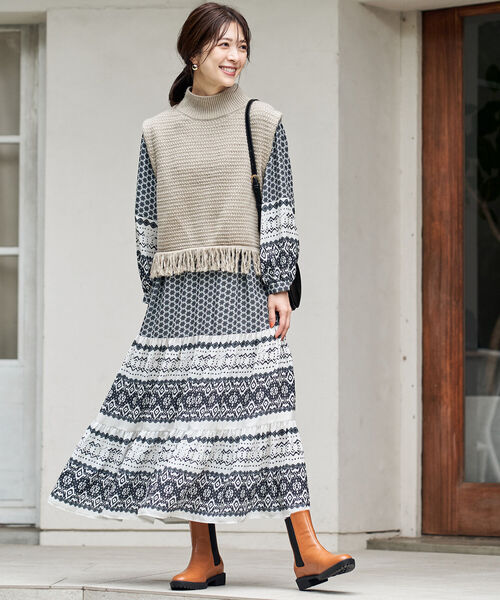 B:MING by BEAMS（ビーミングバイビームス）の「B:MING by BEAMS / フリンジ タートル ベスト 21AW（ベスト・レディース・ブラック/ベージュ/オフホワイト・ONE SIZE）」の8枚目の写真