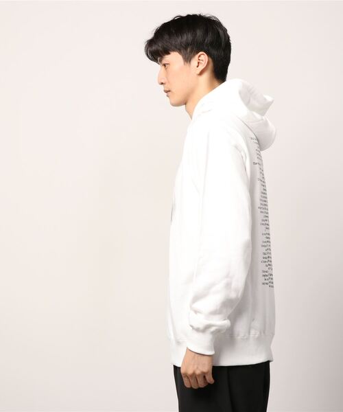 BIAS（バイアス）の「STUDIOUS別注 DEAD MANスカルプリントプルオーバーパーカー（パーカー・メンズ・ホワイト/ホワイト系その他/ライトグレー/クリア/オフホワイト/アイボリー・SMALL/MEDIUM/LARGE）」の12枚目の写真