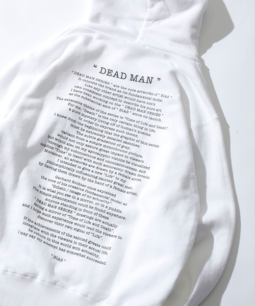 BIAS（バイアス）の「STUDIOUS別注 DEAD MANスカルプリントプルオーバーパーカー（パーカー・メンズ・ホワイト/ホワイト系その他/ライトグレー/クリア/オフホワイト/アイボリー・SMALL/MEDIUM/LARGE）」の19枚目の写真