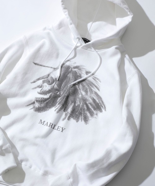 BIAS（バイアス）の「STUDIOUS別注 DEAD MANスカルプリントプルオーバーパーカー（パーカー・メンズ・ホワイト/ホワイト系その他/ライトグレー/クリア/オフホワイト/アイボリー・SMALL/MEDIUM/LARGE）」の21枚目の写真