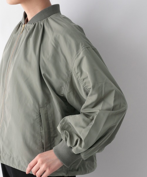 GLOBAL WORK（グローバルワーク）の「エアカルハッスイブルゾン/959811（ブルゾン・レディース・グリーン系その他/アイボリー/ブラック・MEDIUM/LARGE）」の16枚目の写真