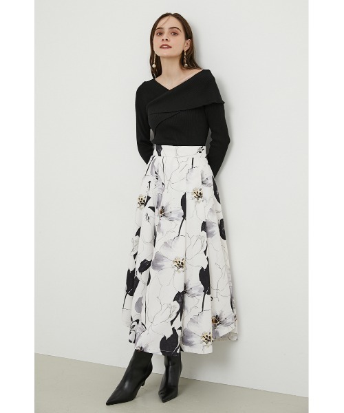 rienda（リエンダ）の「アシンメトリーニットトップス（ニット/セーター・レディース・ブラック/パープル/ブラウン/アイボリー・FREE）」の8枚目の写真